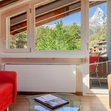 博里瓦奇酒店 4*