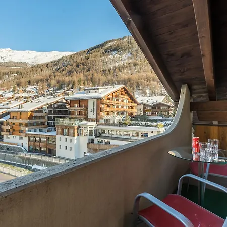 Hotell Beau Rivage 4*